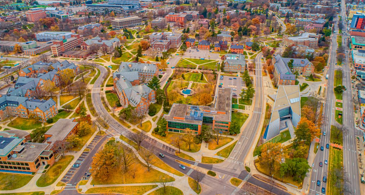 Best Concrete Foundation Repair pros in East Lansing, MI